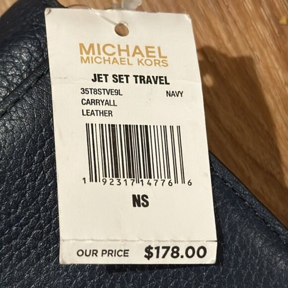 Coach “Limited Edition” Metallic Graffiti Hearts Wristlet w/Hang Tag (EUC) - Picture 15 of 16